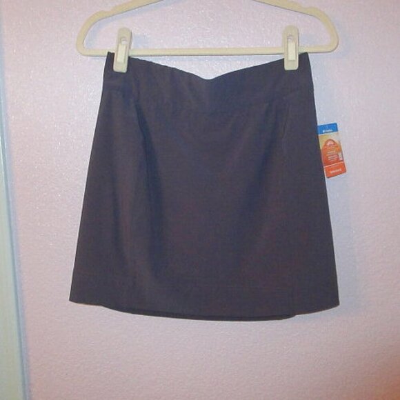 COLUMBIA Ladies' PULL ON Skort Size S SKIRT Shorts UPF Omni-Shade MILL CREEK - Picture 1 of 11